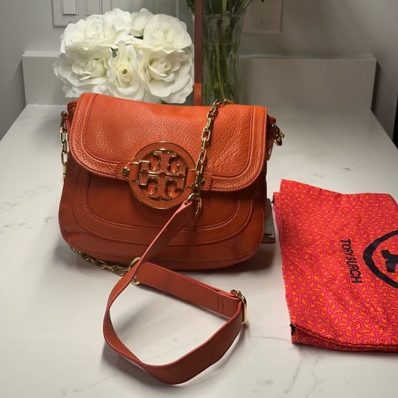 Tory Burch Amanda Vibrant Orange Shoulder Bag + Dust Bag - Picture 10 of 13